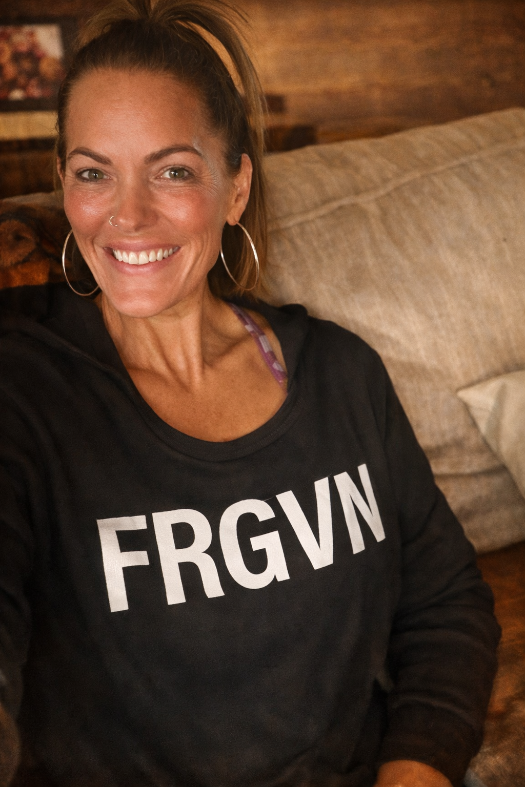 “FRGVN” T-shirt hoodie